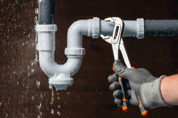 Professional Gas Line Repair technician working in Brooksville, MS